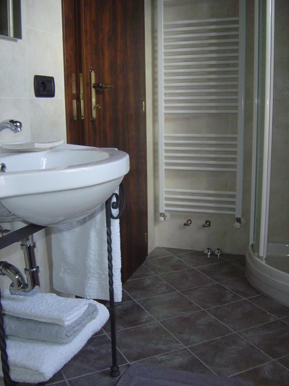 La Collina Dei Franchi Acomodação com café da manhã Camporgiano Quarto foto